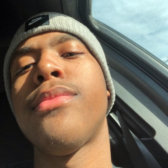 Meet your Posher, Reel - Picture 1 of 1